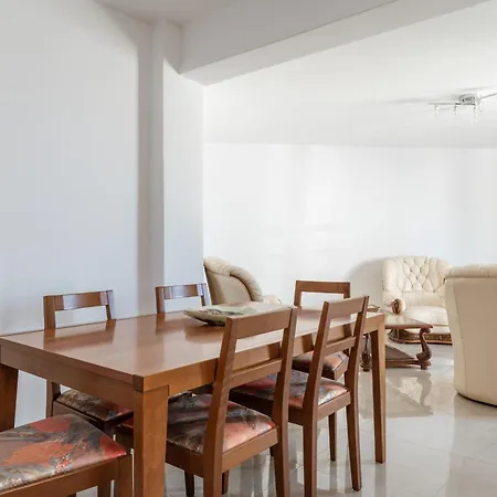 Bebas 2 Vila Batsi